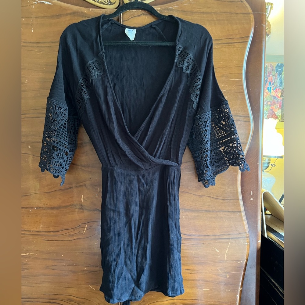 Black Lace Sleeve Cover-up Mini Dress
